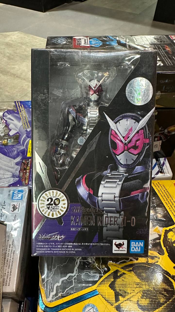 [Kamen Rider] SH Figure ZI-0 Heisei Generation Edition 