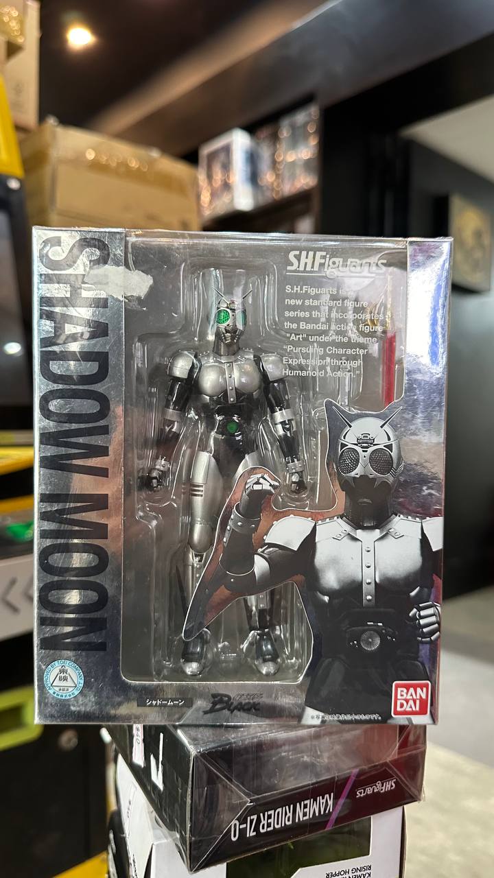 [Kamen Rider] SH Figure Shadow Moon 