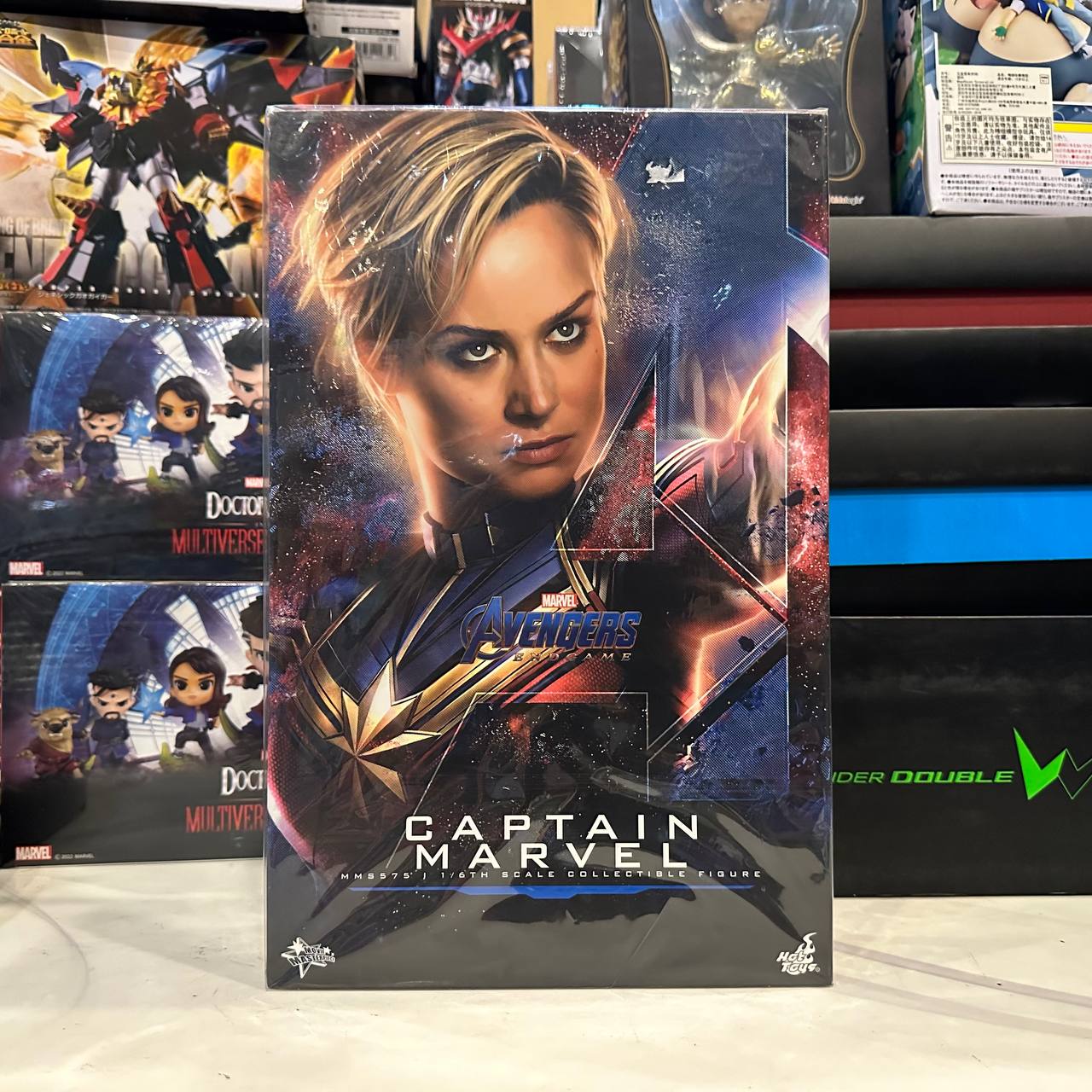 [Marvel] Avengers Endgame Captain Marvel (1/6 Scale) [Hot Toys]