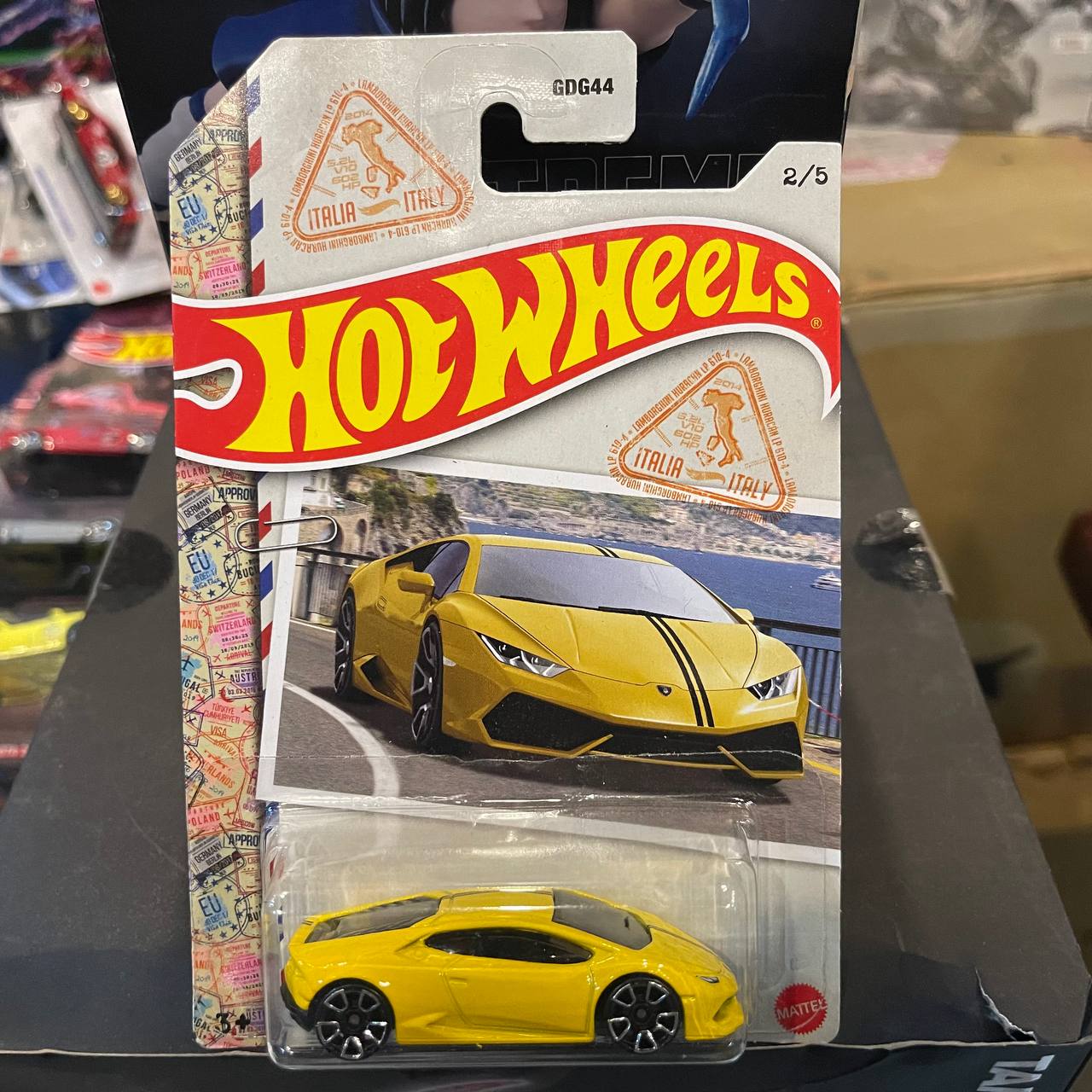 [Hot Wheels] Lamborghini Huracan LP 610-4 (World Class Racers)