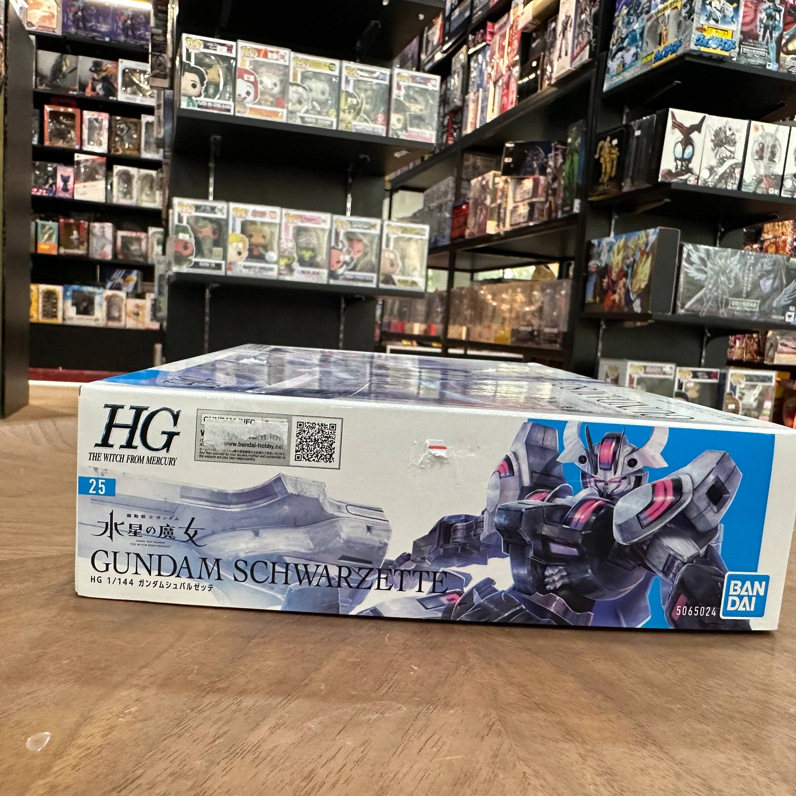 bandai 1/144 HG Gundam Schwarzette