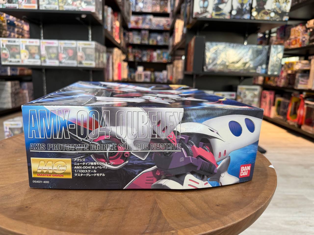 bandai MG 1/100 AMX-004 Qubeley